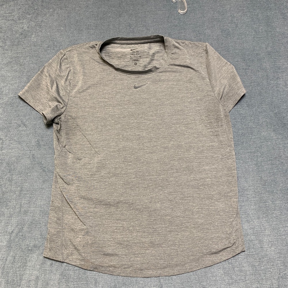 Nike One Dri Fit T Shirt Womens Small Gray Performance Gym Training Short Sleeve
